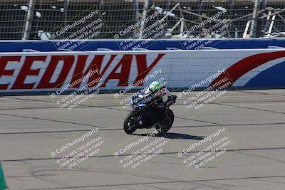 media/Aug-27-2022-Fastrack Riders (Sat) [[c588535105]]/Level 1/Session 1 Start Finish/